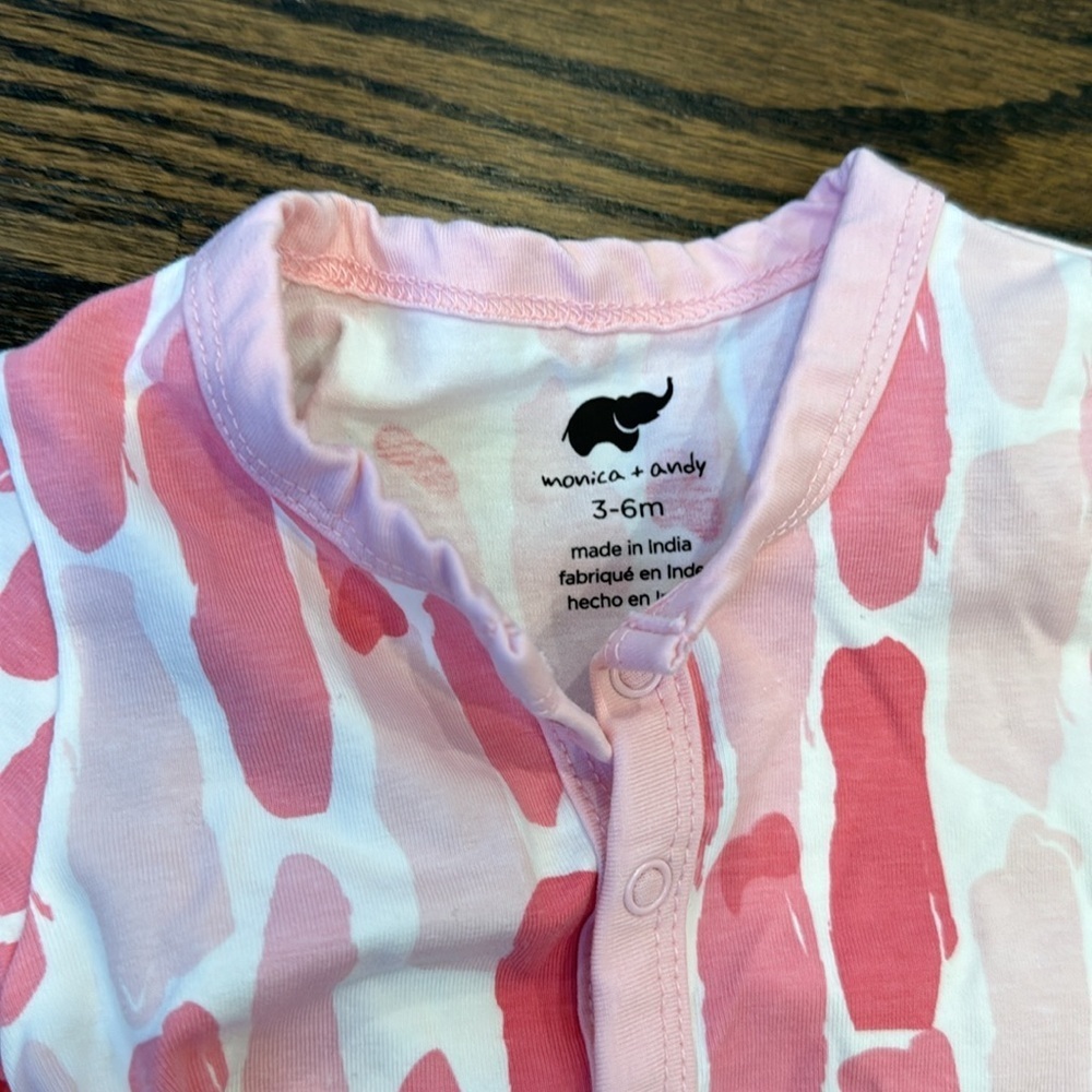 Baby Girl onesie gown pink 3-6 months like new valentines - Picture 3 of 5